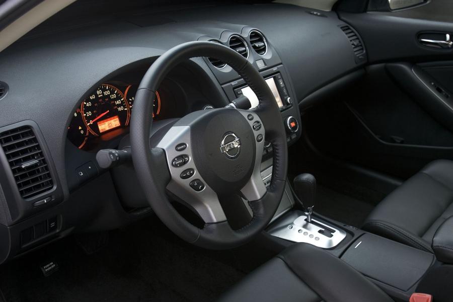  Nissan Altima V6 2007 года  (фото 4 из 37)